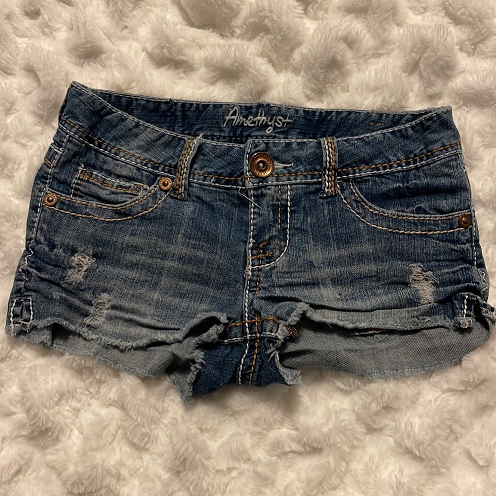 Amethyst shorts sz 5
